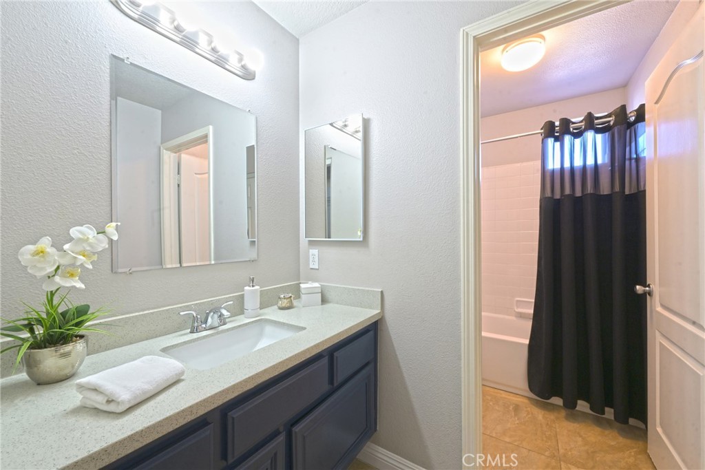 Summit Terrace (SMTR) - Residential