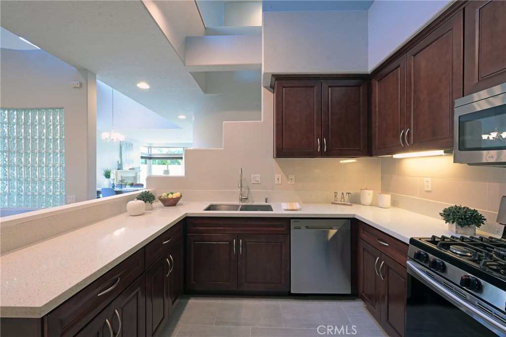 Summit Terrace (SMTR) - Residential