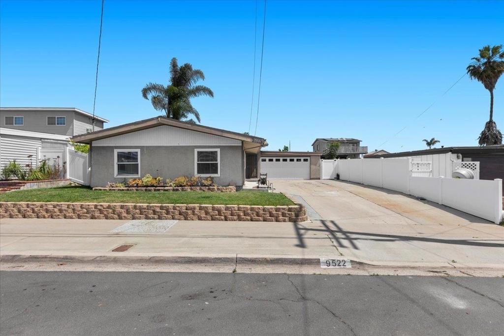 9522 Fairbanks