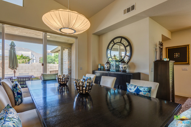 Escena - Residential