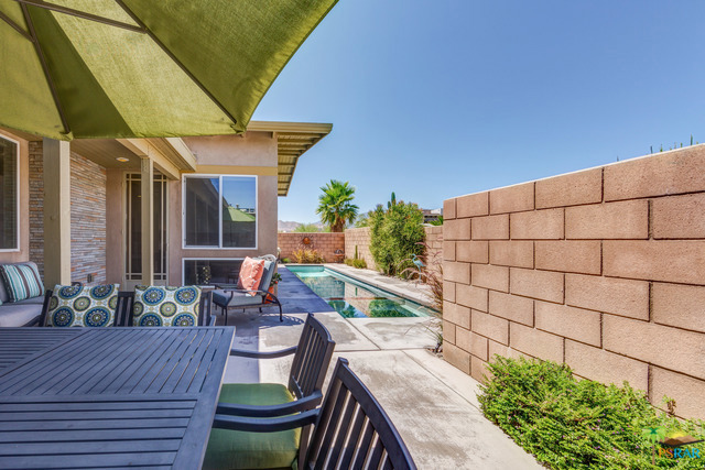 Escena - Residential