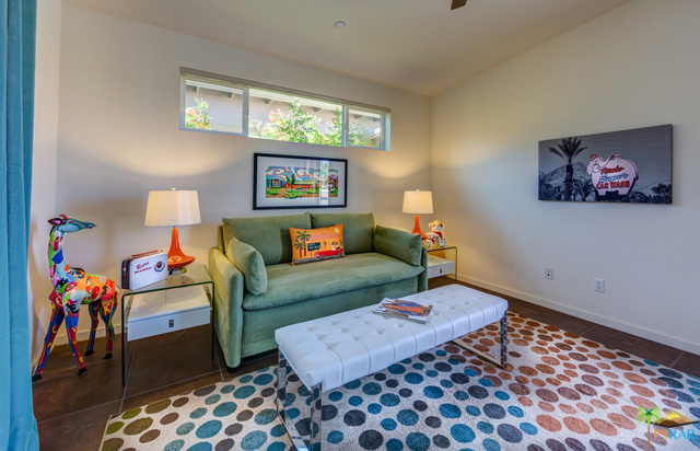 Escena - Residential