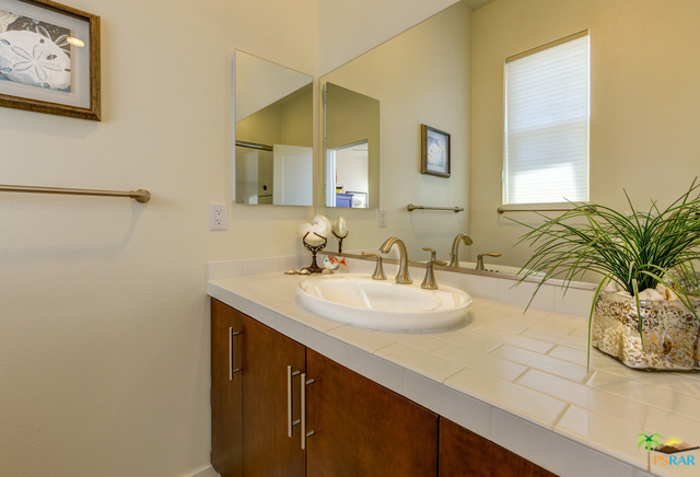 Escena - Residential