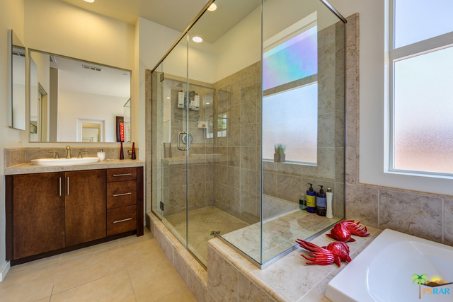 Escena - Residential