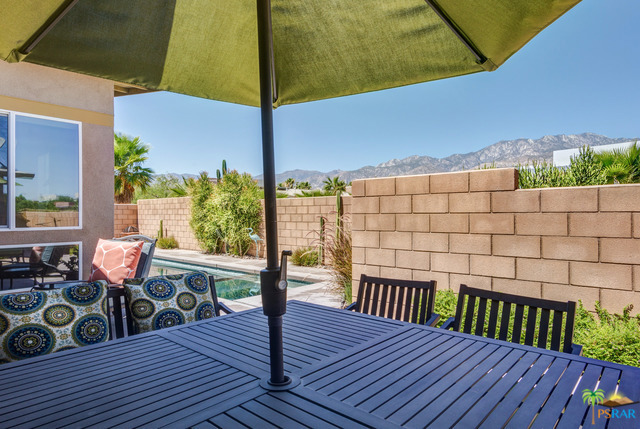 Escena - Residential