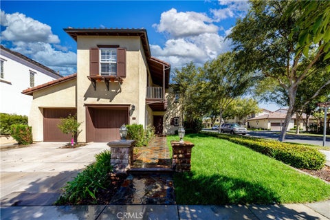 Photo of 33 Grape Arbor, Irvine, CA 92620 (MLS # WS26187730)