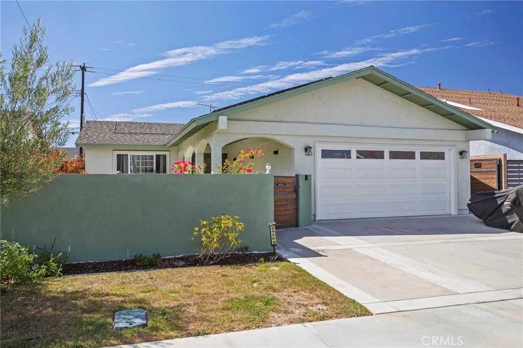 Photo of 24509 Ravenna AVE, Carson, CA 90745 (MLS # DW26197107)