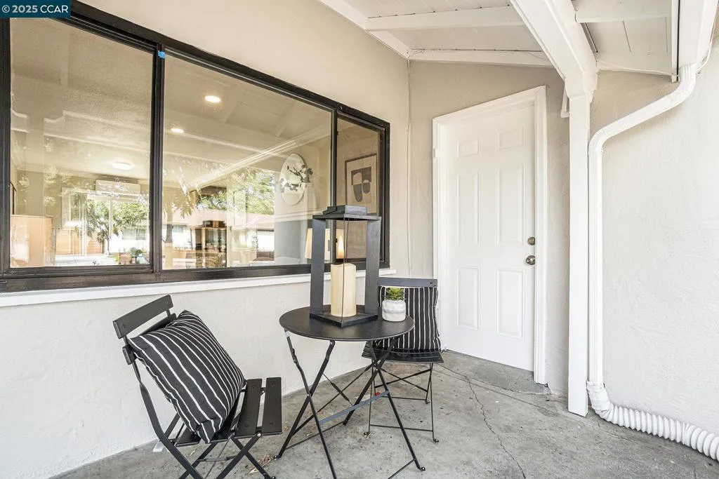 Pleasant Hill, California 94523, United States, 3 Bedrooms Bedrooms, ,1 BathroomBathrooms,Residential,Active,112091