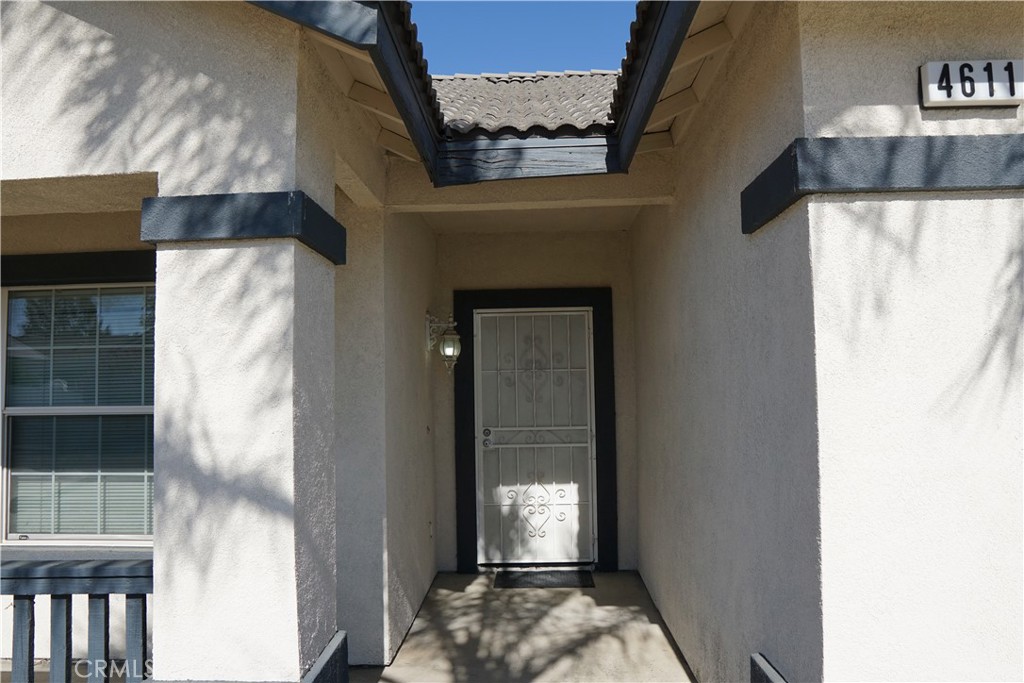 4611 Orange Drive