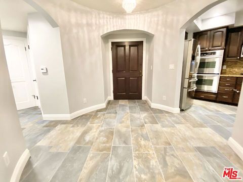 Photo of 1135 Rexford Dr DR #102, Los Angeles, CA 90035 (MLS # 26831107)
