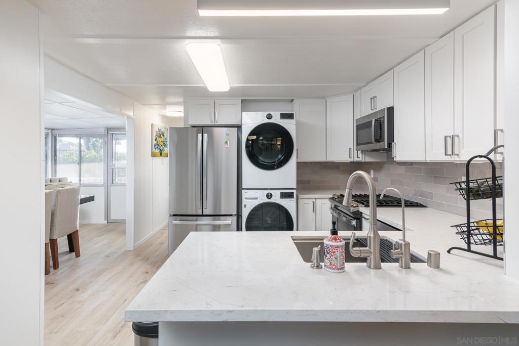 Oceanside - Manufactured In Park