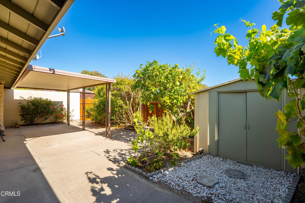 Las Posas Gardens - 2666 - Residential