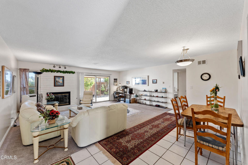 Las Posas Gardens - 2666 - Residential