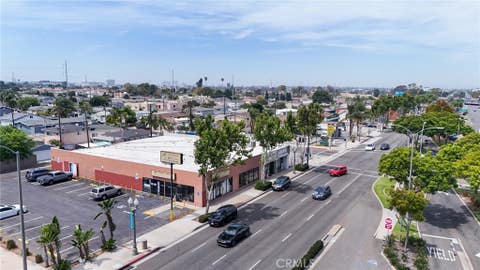 Photo of 16607 Hawthorne Boulevard, Lawndale, CA 90260 (MLS # SB26184122)