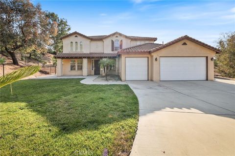 12830 Wildflower Lane Riverside CA 92503