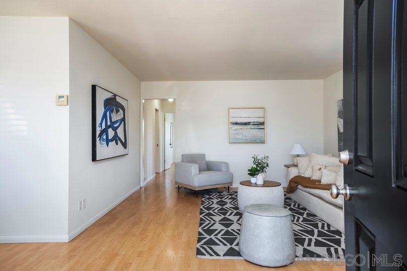 3549 Redwood Street