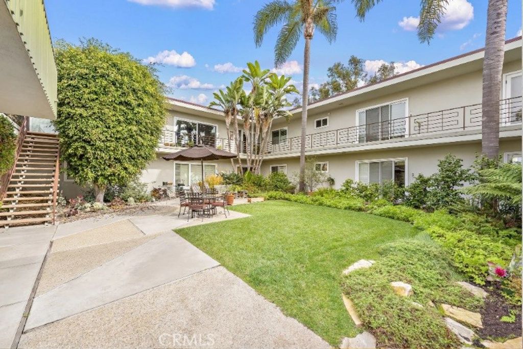 Photo of 1570 Via Capri #2, Laguna Beach, CA 92651 (MLS # OC26065798)