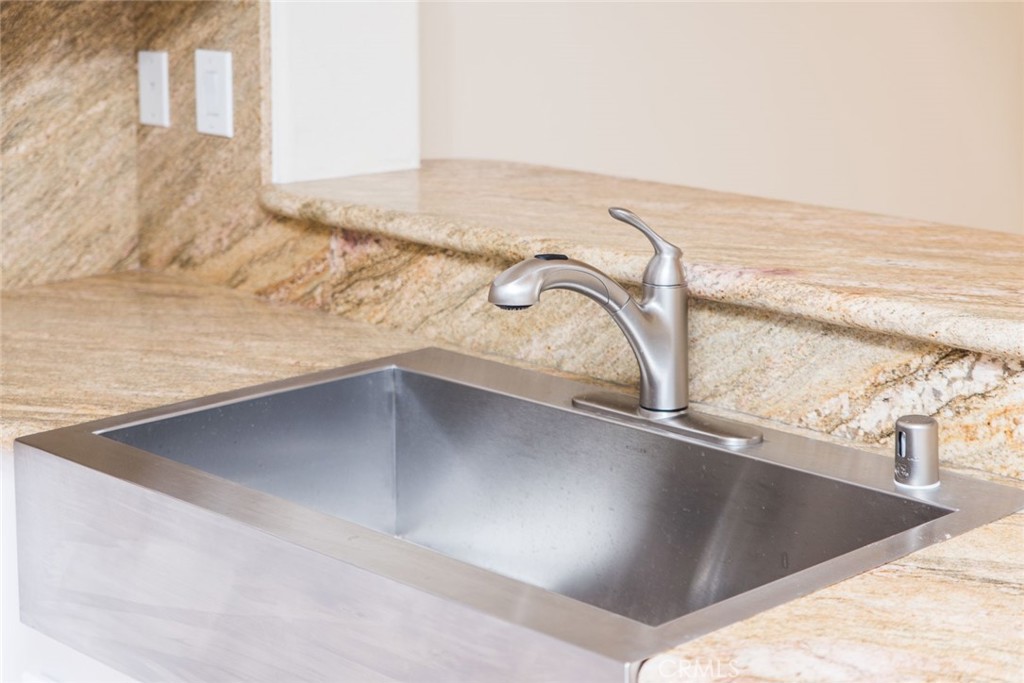 California Renaissance (CAR) - Residential Lease