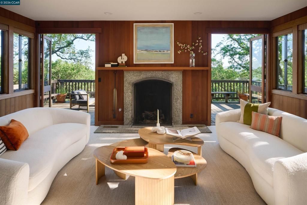 Photo of 289 Castle Crest Rd Rd, Alamo, CA 94507 (MLS # 41128074)