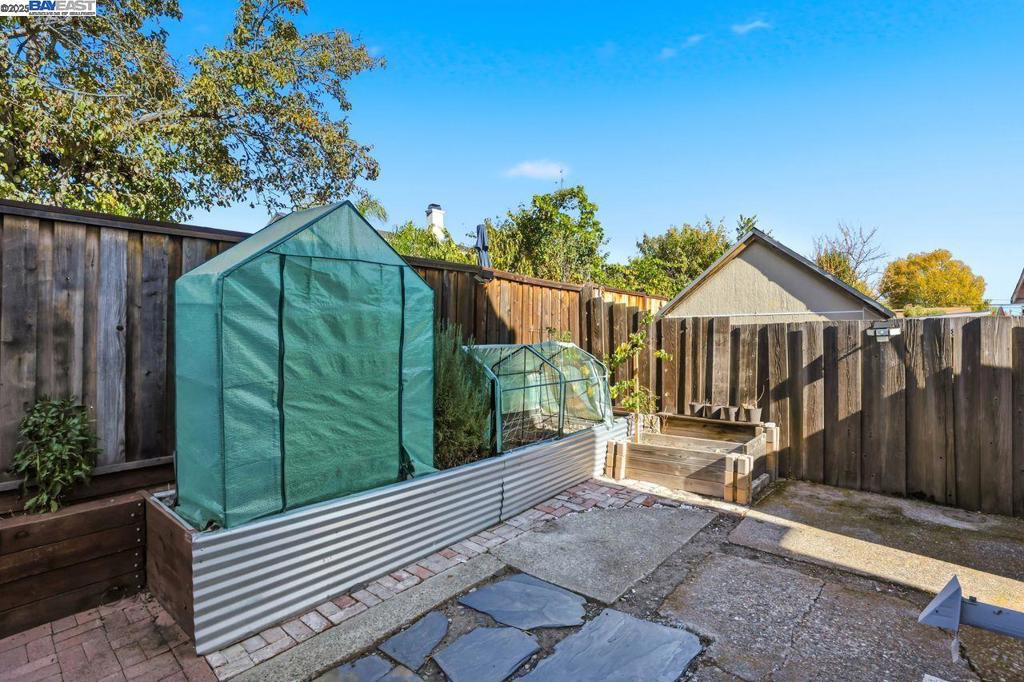 WESTIDE DUBLIN - Residential