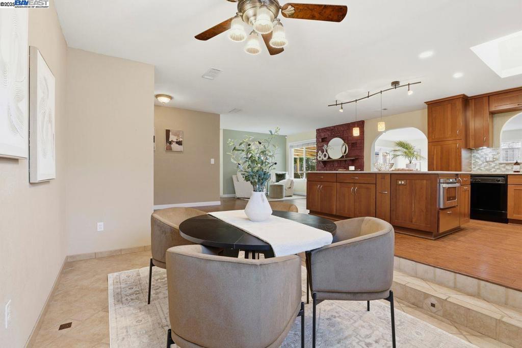 WESTIDE DUBLIN - Residential