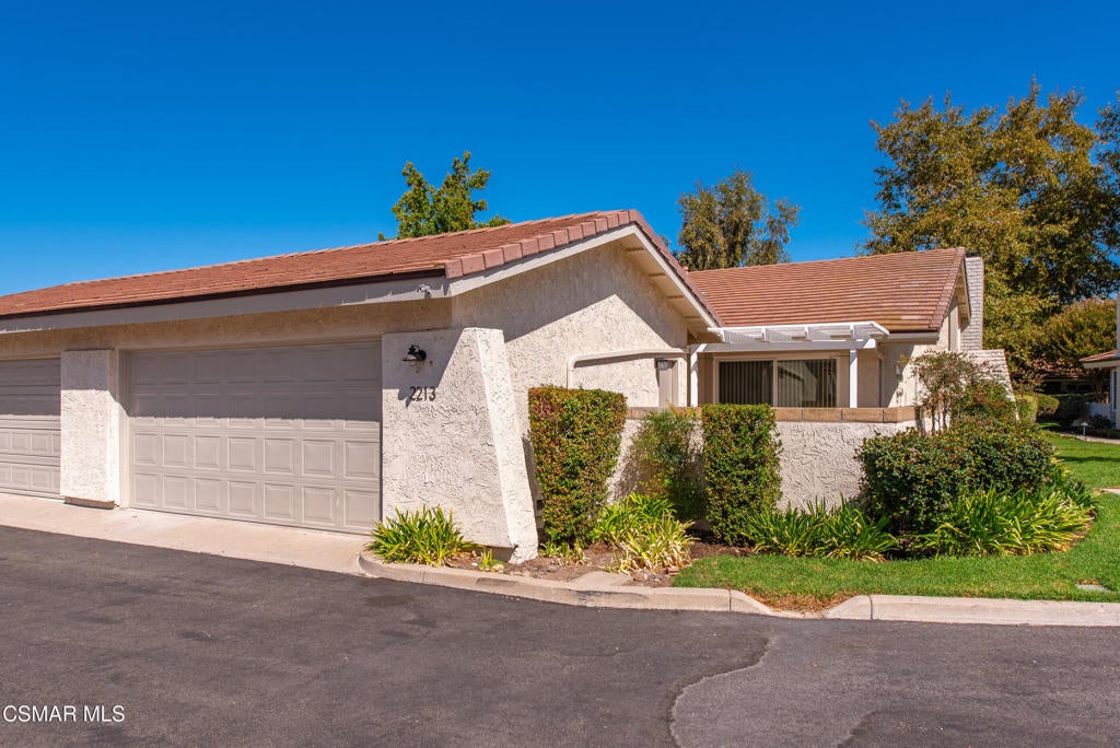 2213 Crespi Lane