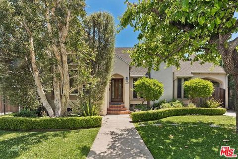 1024 Stearns Drive Los Angeles CA 90035