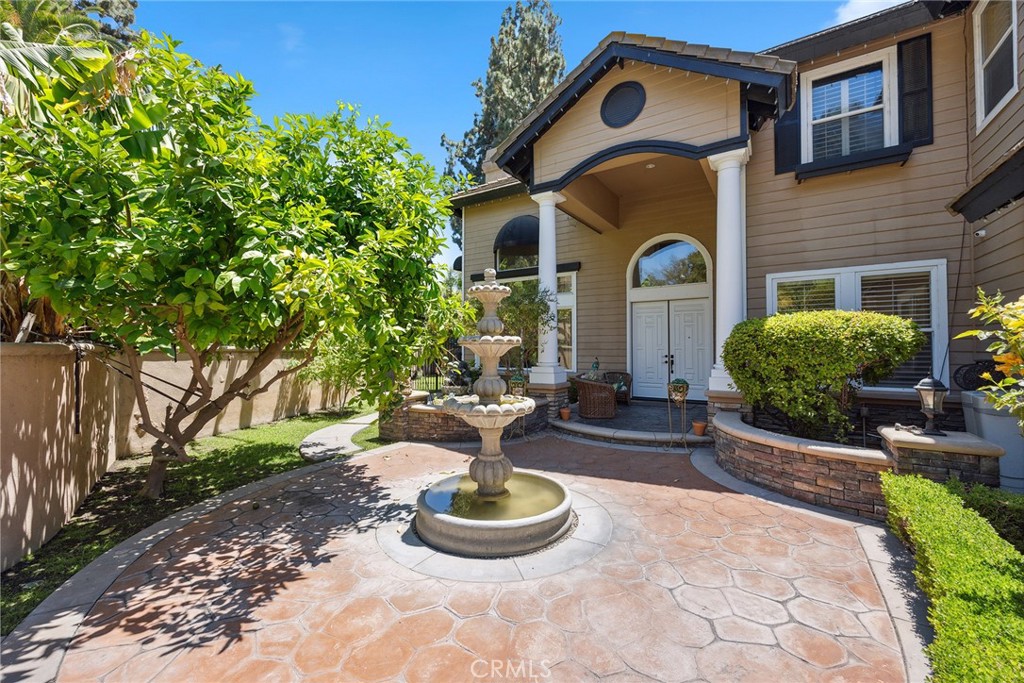 450 S Estate Drive