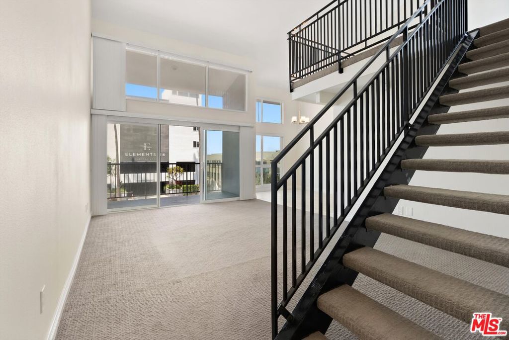 Properties 4 612 S Catalina Avenue