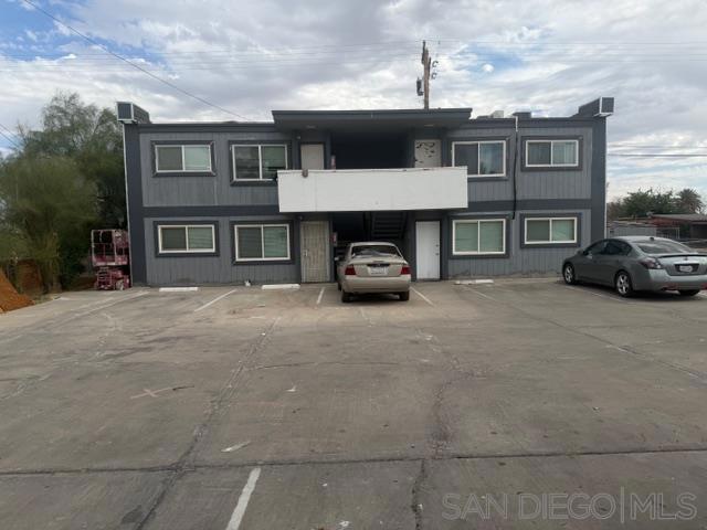 700 Blair