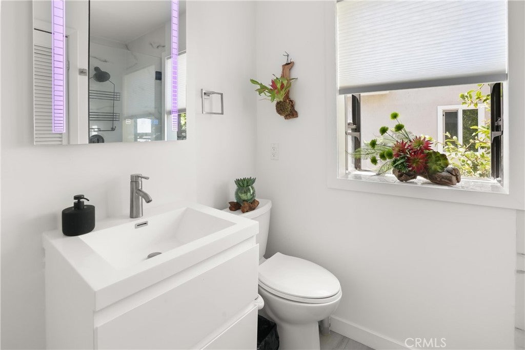 32082 Coast Hwy, Laguna Beach CA 92651 - Photo 39