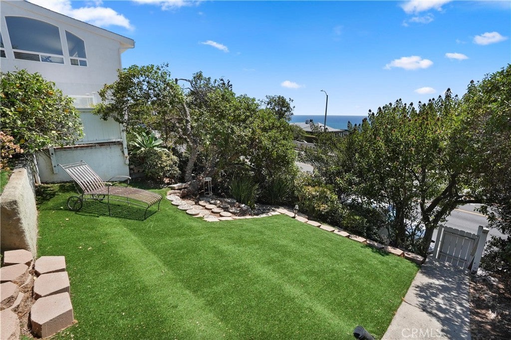 32082 Coast Hwy, Laguna Beach CA 92651 - Photo 12