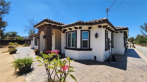 20243 Lee Road Perris CA 92570