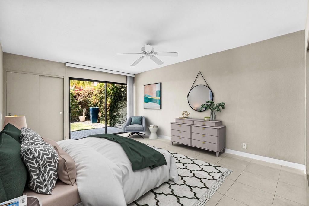 listing image 130723393562465569717