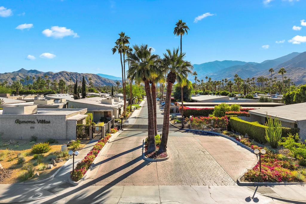 listing image 130720567950160294240