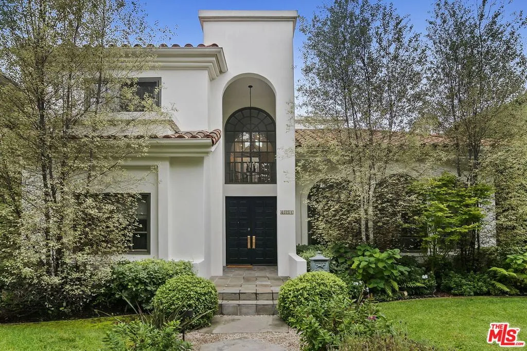 Santa Monica, California 90402, United States, 5 Bedrooms Bedrooms, ,6 BathroomsBathrooms,Residential,Active,219495 Santa Monica, California 90402, United States, 5 Bedrooms Bedrooms, ,6 BathroomsBathrooms,Residential,Active,219495