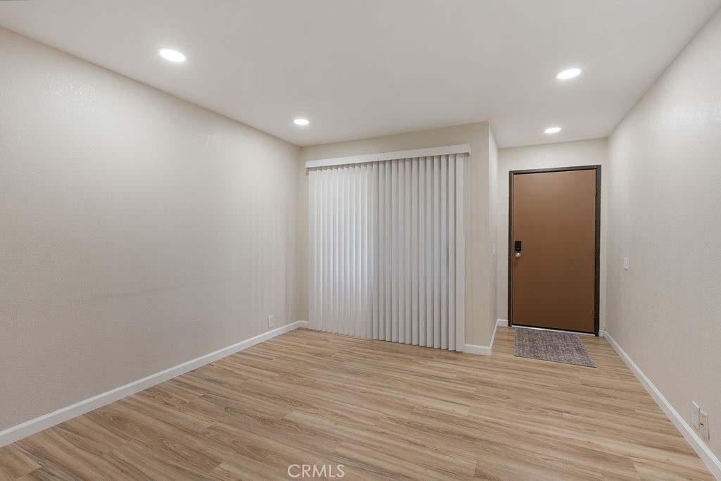 Palm Springs Villas I (33115) - Residential