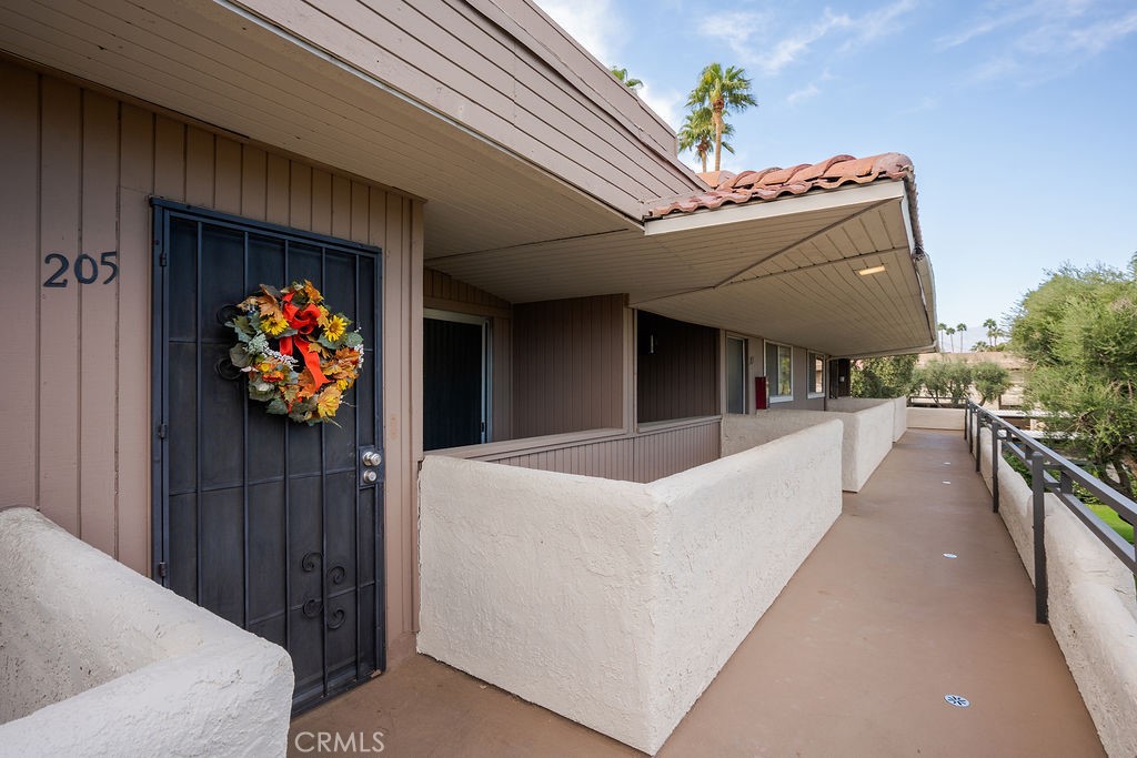 Palm Springs Villas I (33115) - Residential