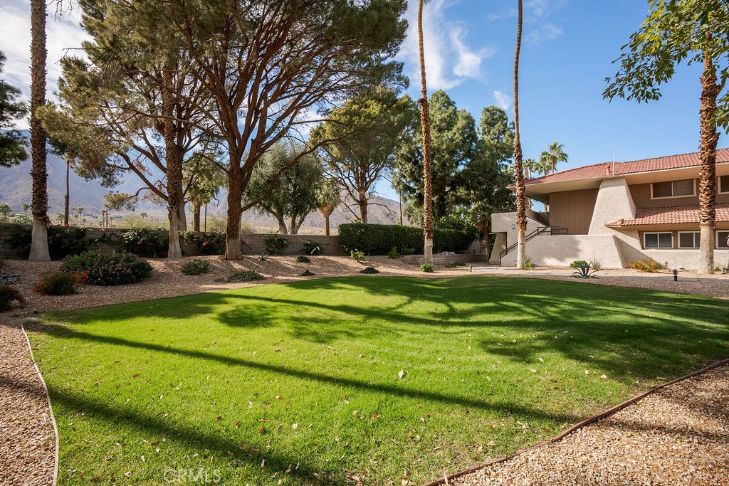 Palm Springs Villas I (33115) - Residential