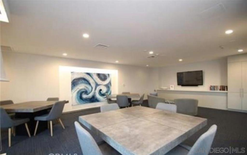 Downtown - Residential Lease