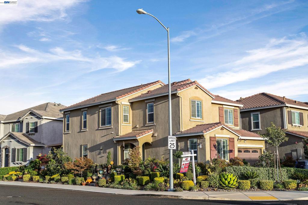 7001 Sitka Court