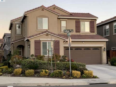 Photo of 7001 Sitka Court Ct, Vacaville, CA 95687 (MLS # 41145558)