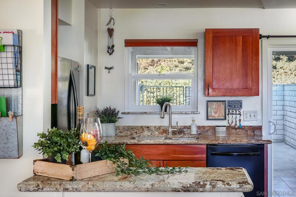 3577 Pear Blossom Ave