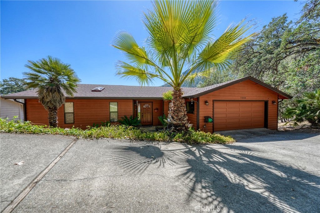 7999 Little Borax Lake Road