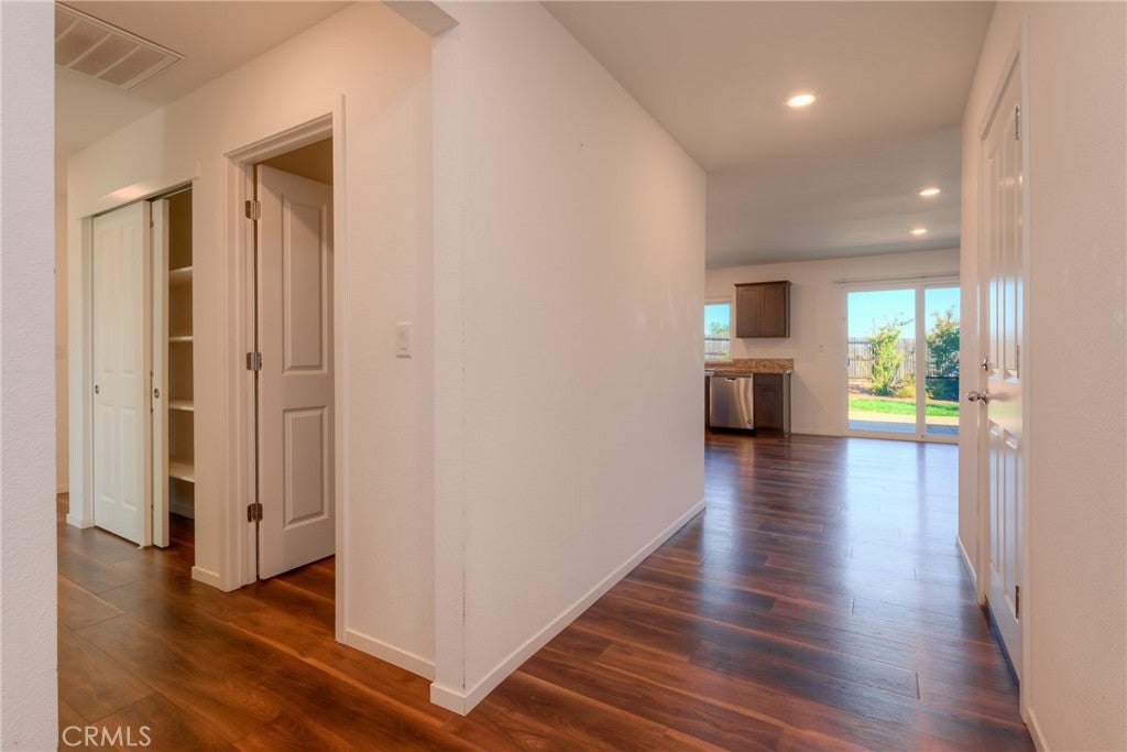 13 Mineral Way