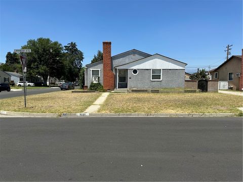 1031 E Larkwood West Covina CA 91790