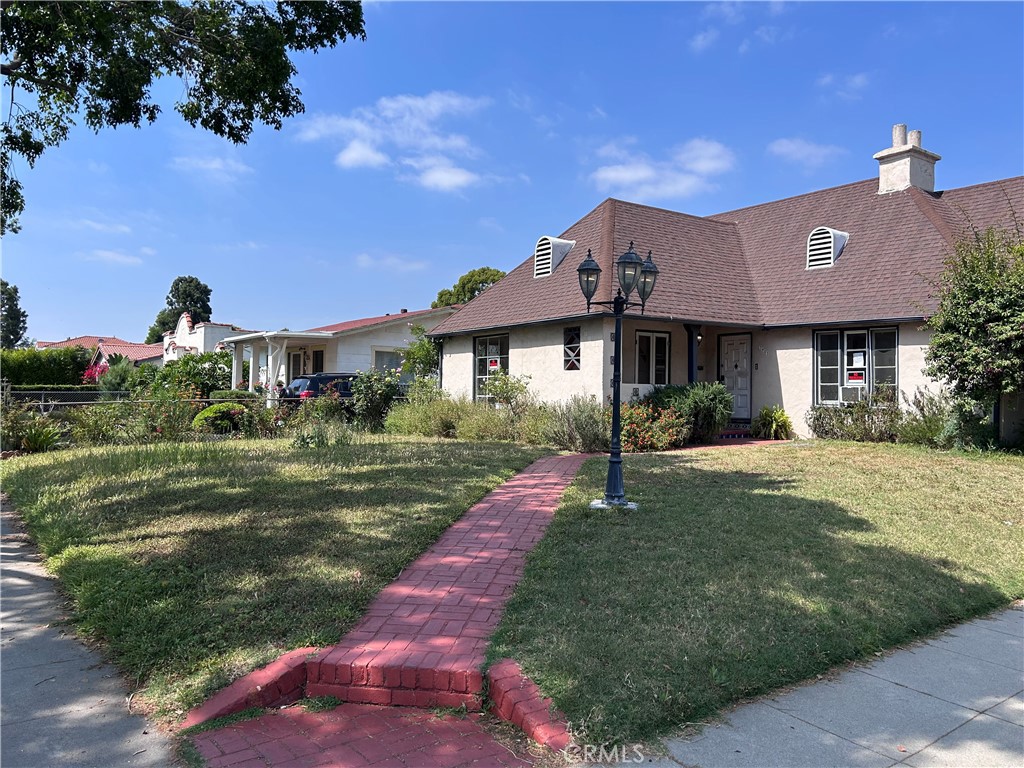 3903 Boyce