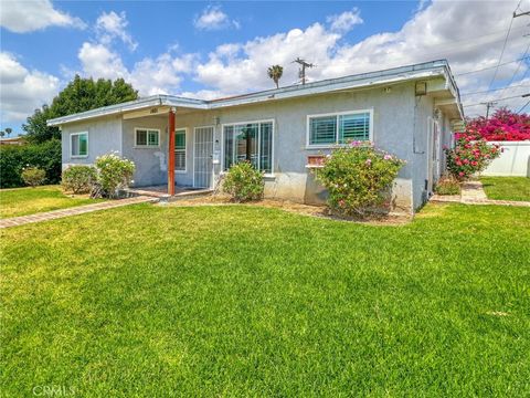 1401 W 165th Street Compton CA 90220