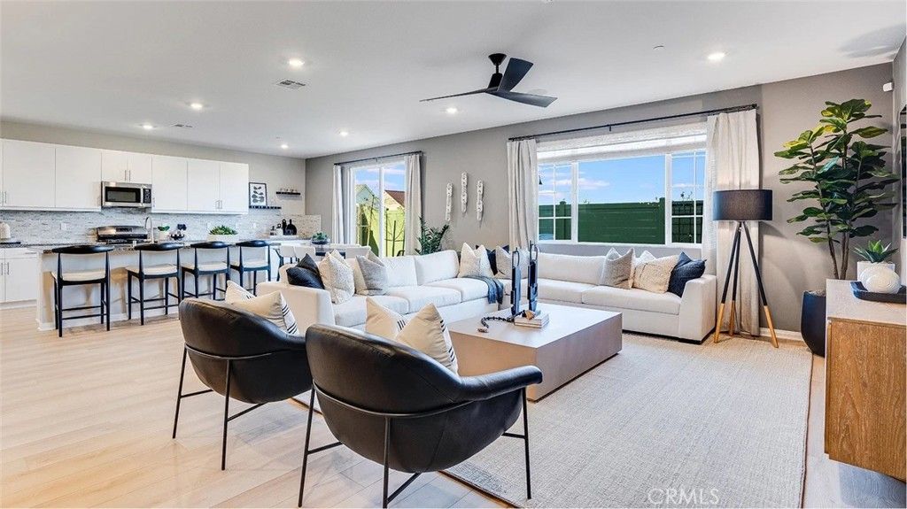 Photo of 17593 Crabtree Meadows Mdws, Hesperia, CA 92345 (MLS # SW25279036)