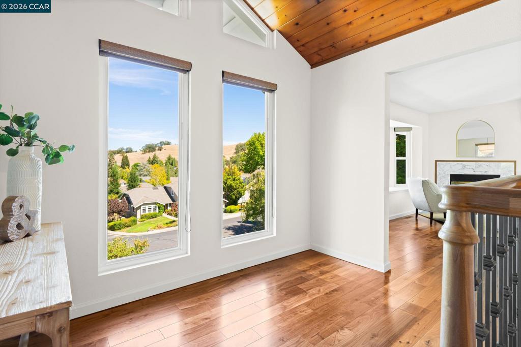 1249 Chesterton Ct